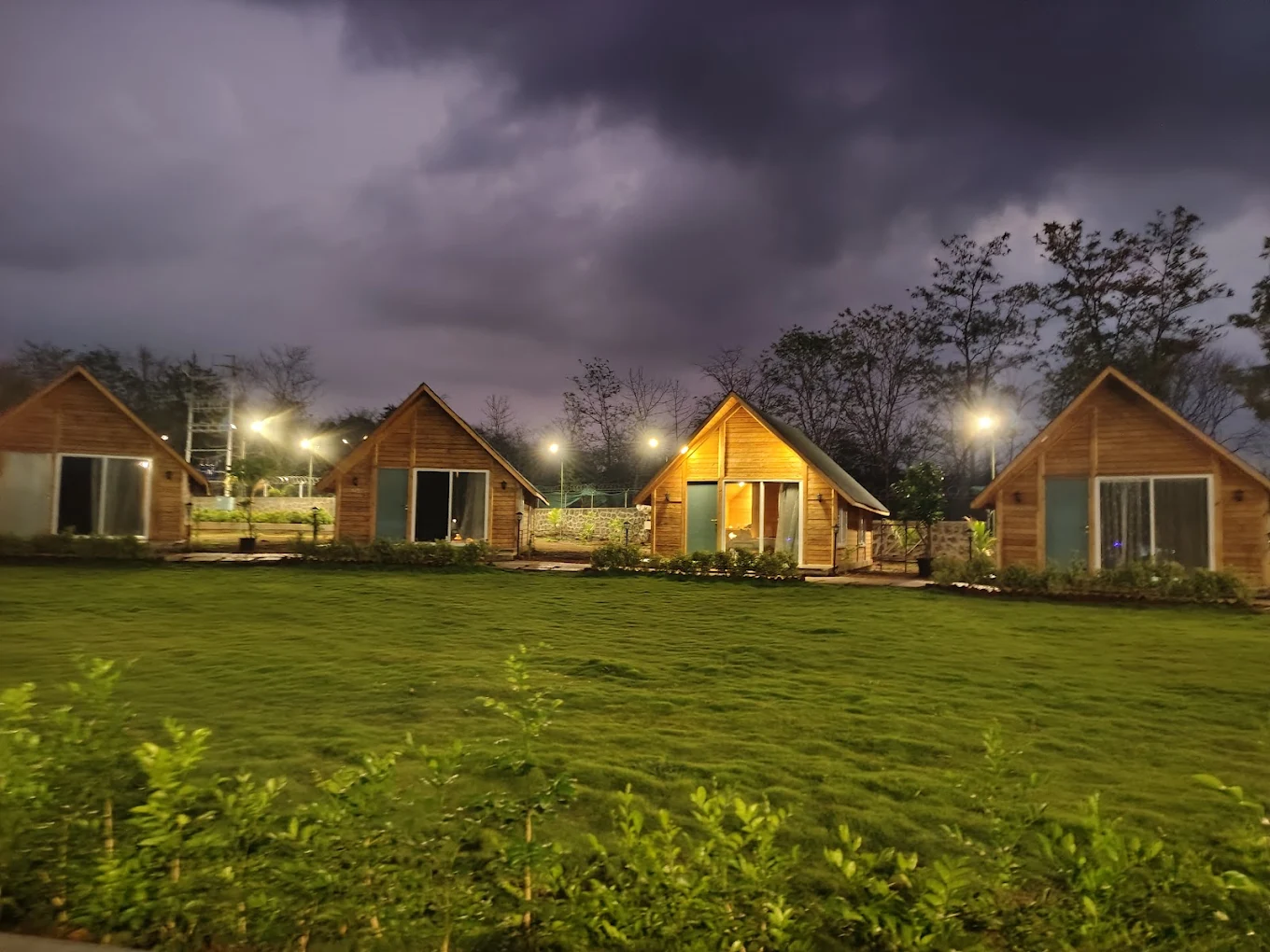 Karibu (Karjat) - view 2
