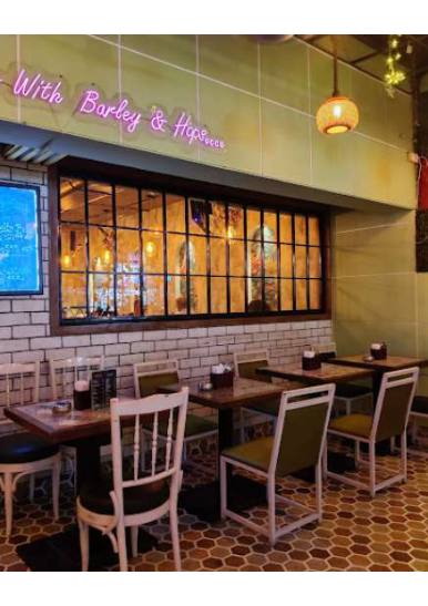 Hops Kitchen & Bar Lokhandwala - View 2