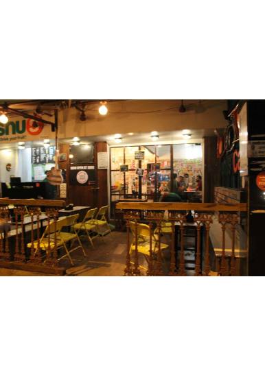 Pishus Cafe
