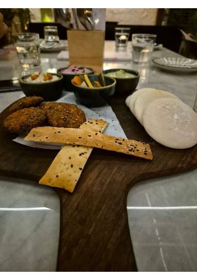 Liv   Eatery And Bar - View 3