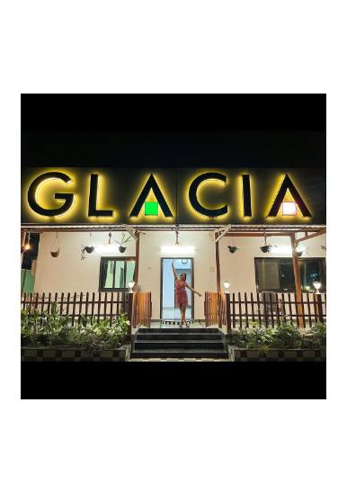 GLACIA VILLA