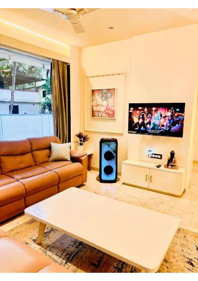 Glasshouse Luxury Villa - view 4