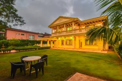 Ft Villa - view 3